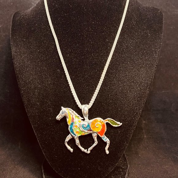Unbranded Jewelry - Silver Tone Mesh Chain Necklace With Enamel Painted Pony Pendant (3837)